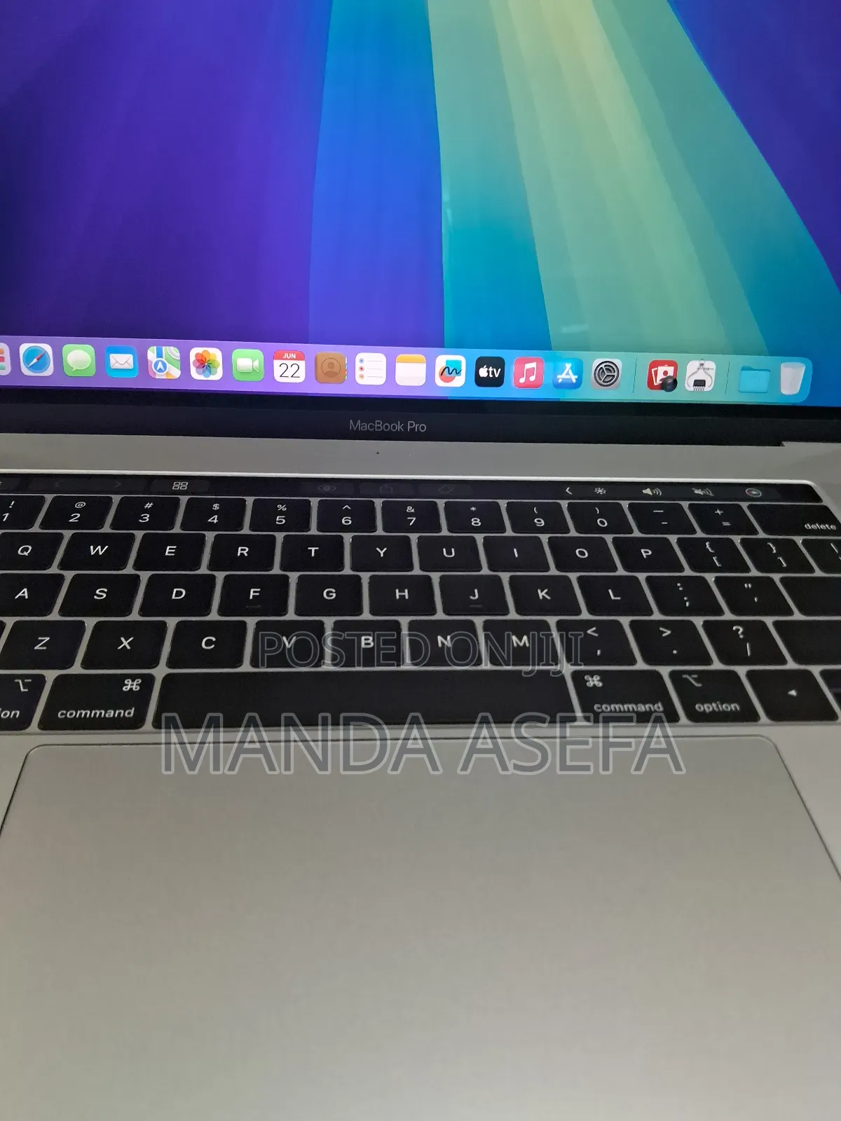 New Laptop Apple MacBook Pro 2018 32GB Intel Core I9 SSD 1T