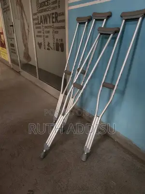 Crutches才是axillary Bilateral Crutches以前crutches四月crutches