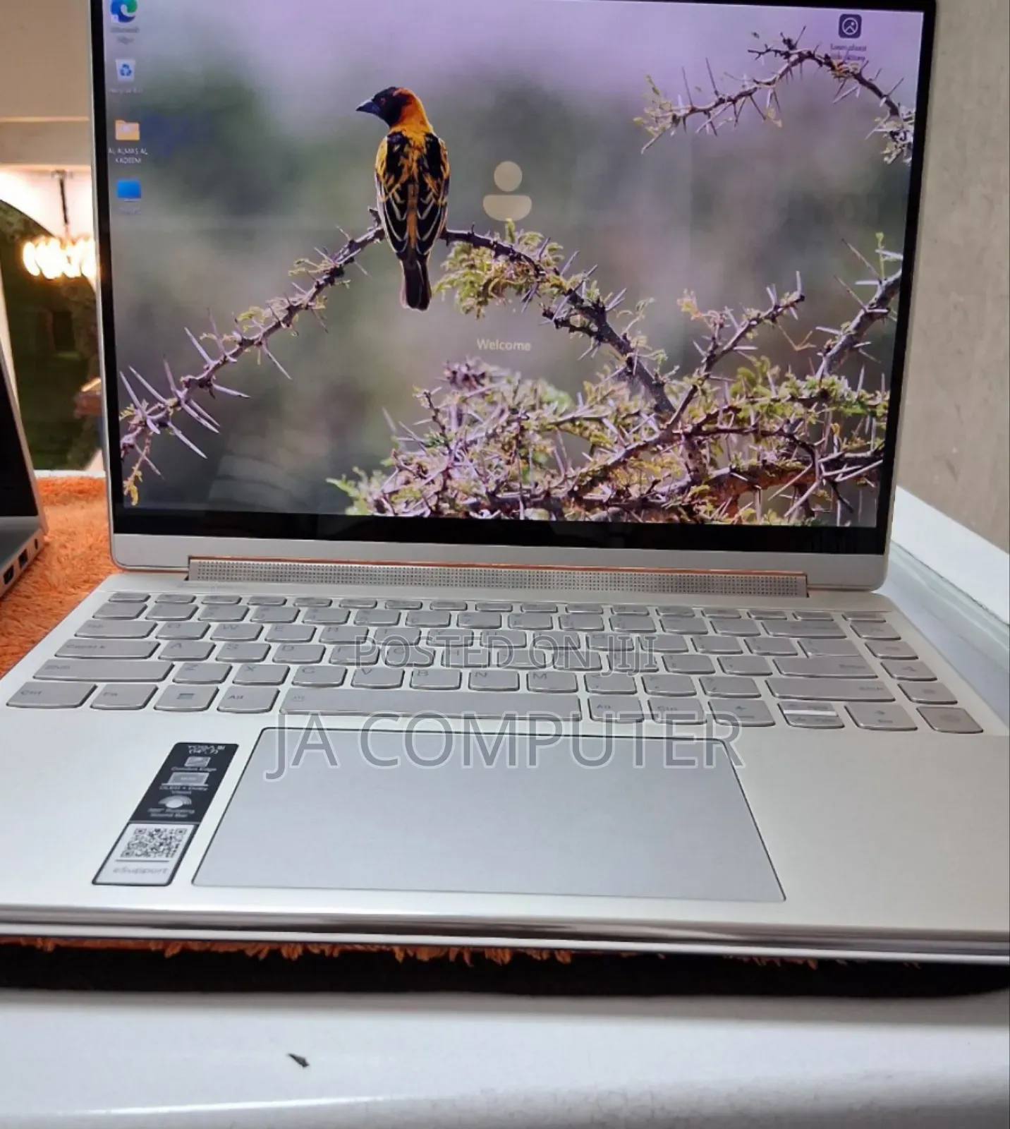 New Laptop Lenovo Yoga 9i 16GB Intel Core I7 SSD 512GB