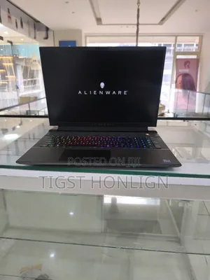New Laptop Alienware M17x R2 32GB Intel Core I9 SSD 1T