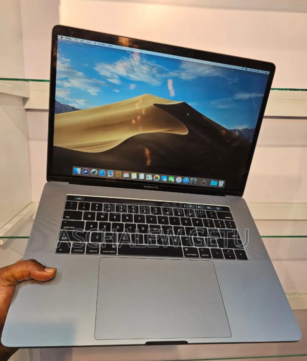 New Laptop Apple MacBook Pro 2017 16GB Intel Core I7 SSD 1T