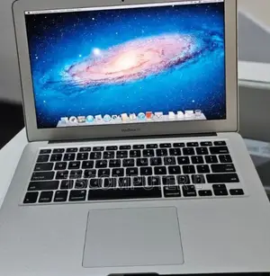 New Laptop Apple MacBook Air 2011 4GB Intel Core I5 SSD 128GB