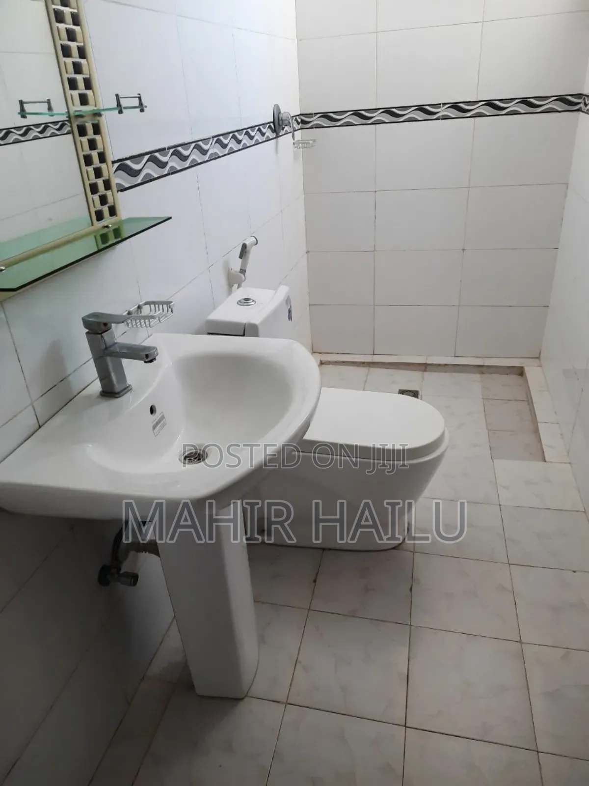 2bdrm Apartment in Real, Bole for rent