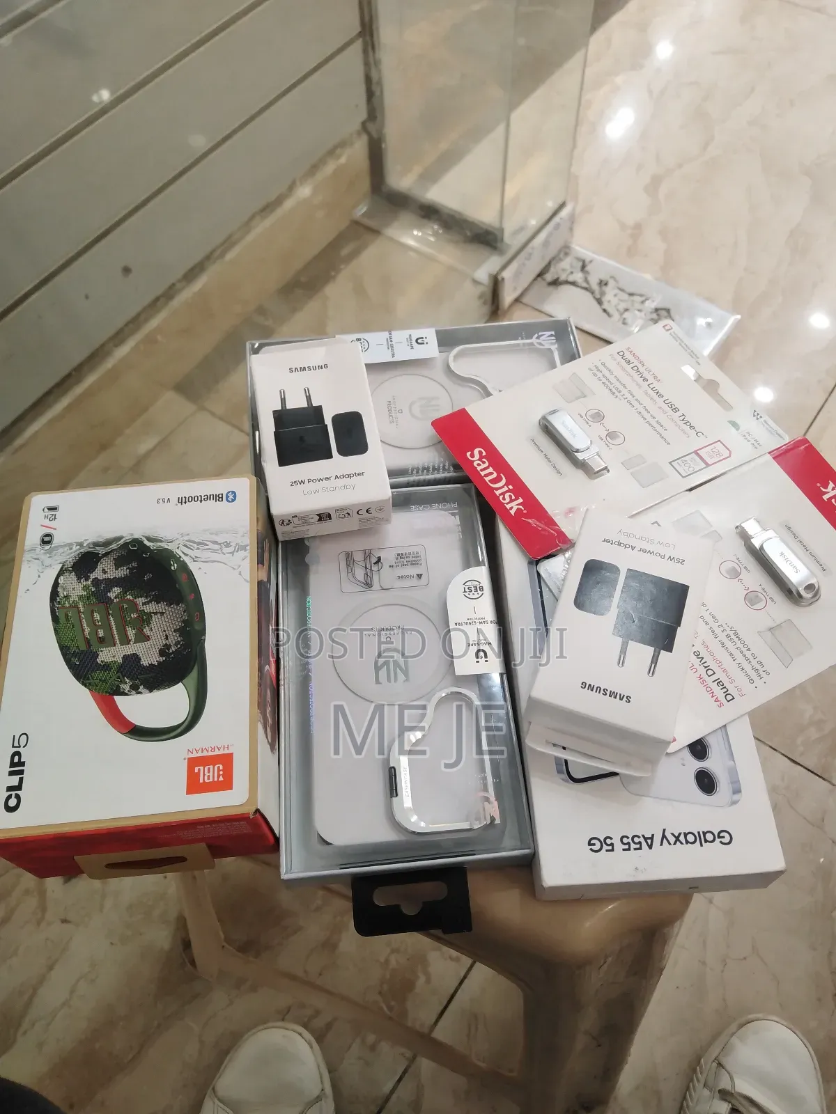 JBL Clip 5speaker