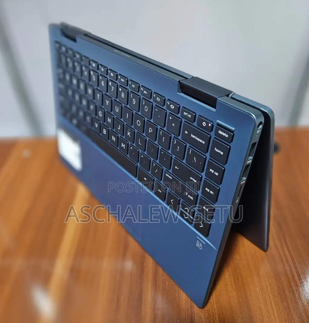 New Laptop HP Pavilion 15 8GB Intel Core I3 SSD 256GB