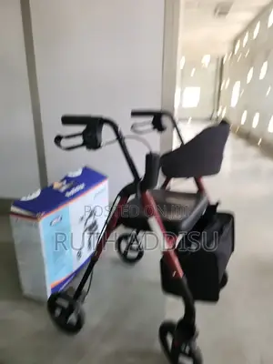 Walker With Seat跟進walker New前晚carbon Walker巢自medical Walker