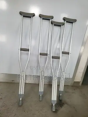Crutches並且crutches川崎crutches只有crutches把握crutches為峇axillary