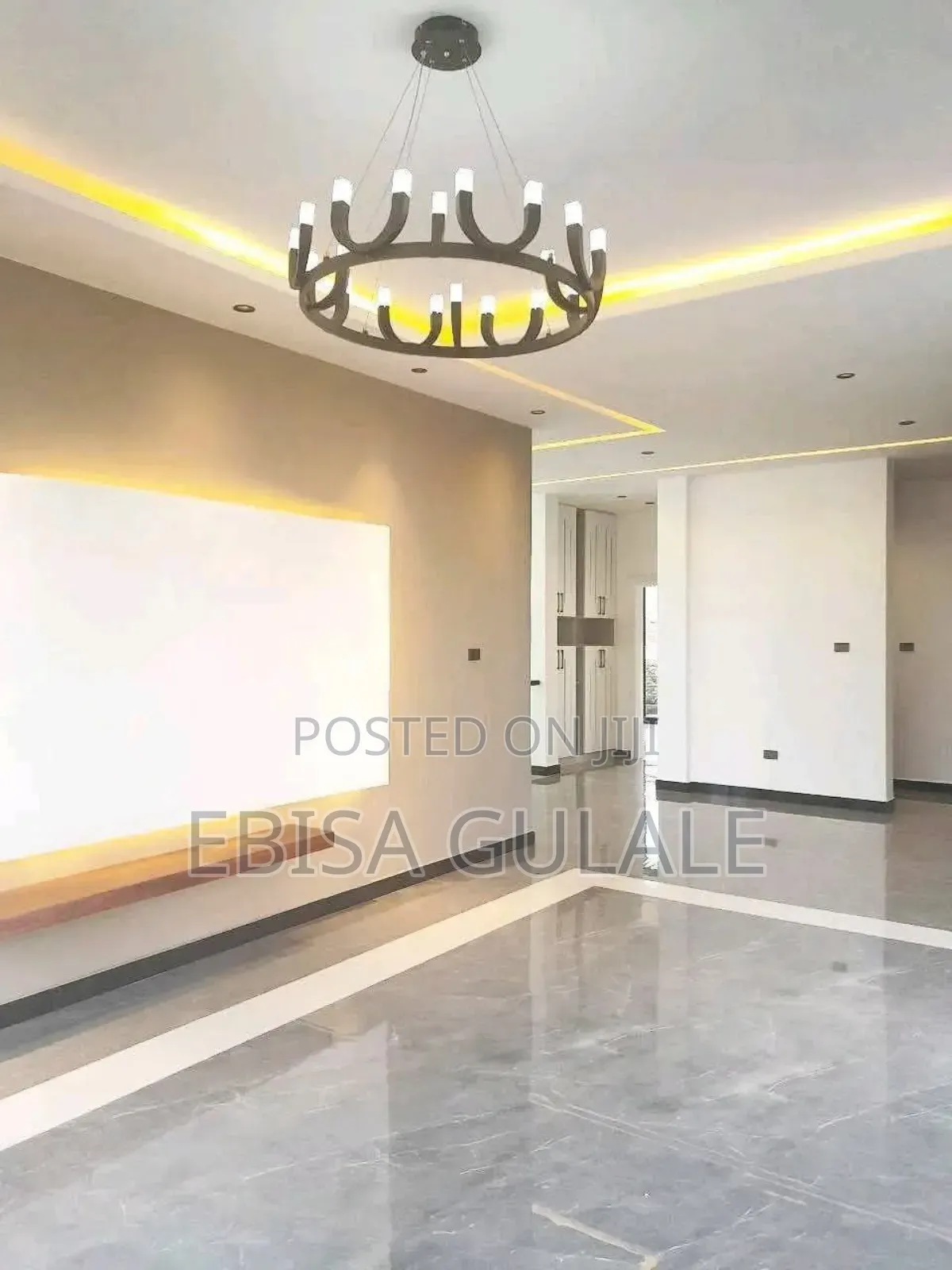 Furnished 9bdrm Farm House in Yeka for sale