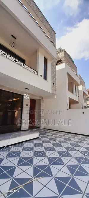 Furnished 5bdrm Farm House in Yeka for sale