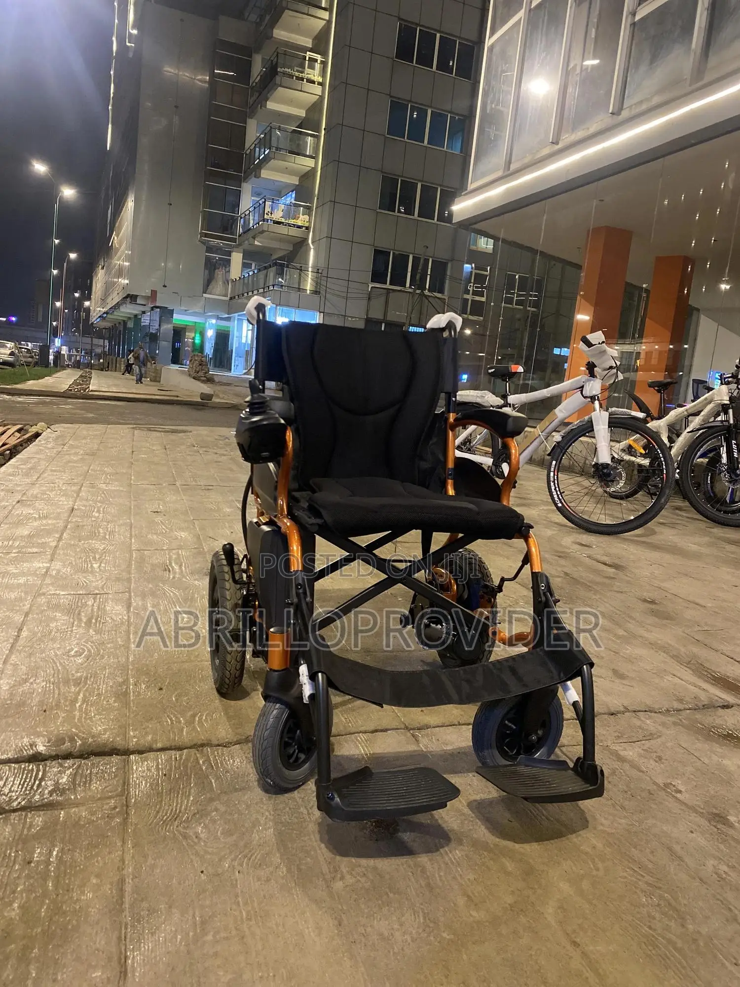 Chargeable Electric Wheelchair