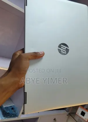 New Laptop HP Envy X360 8GB Intel Core I5 HDD 1T