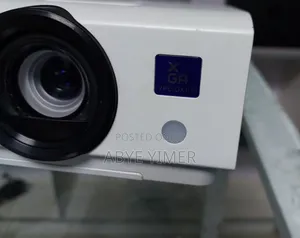 High Quality Sony Dx 102 Projector Brand New Sony Projecto89