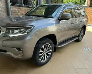 Toyota Land Cruiser Prado 2021 Pearl
