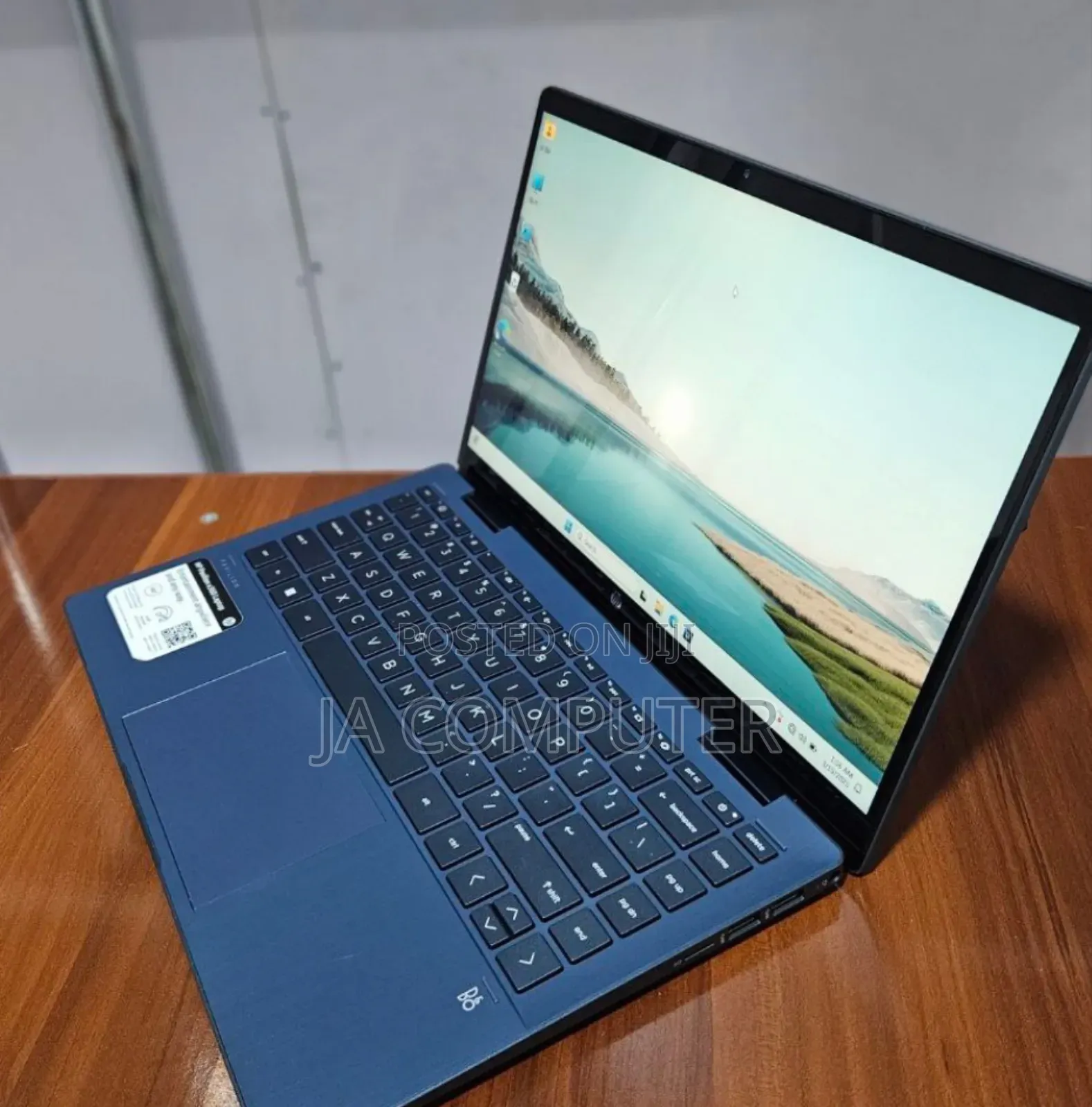 New Laptop HP Pavilion 15 8GB Intel Core I3 SSD 256GB