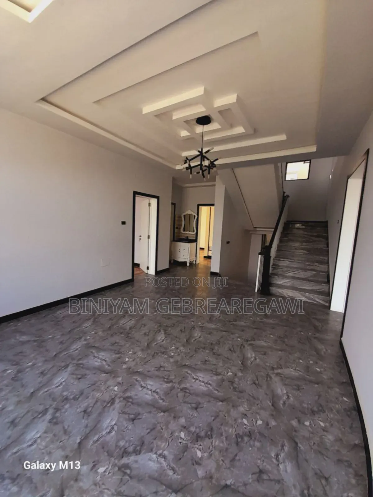 6bdrm House in G+2, Yeka for rent