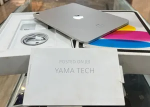 New Apple iPad (2022) 256 GB Silver