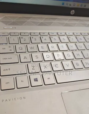 New Laptop HP Pavilion 15 8GB Intel Core I5 SSD 512GB