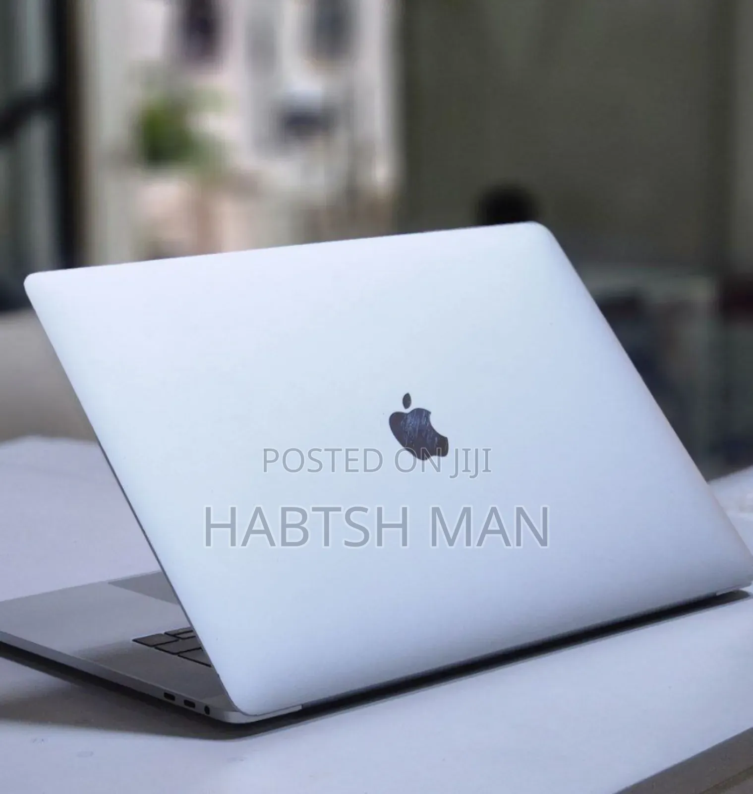 New Laptop Apple MacBook Pro 2017 16GB Intel Core I7 SSD 512GB