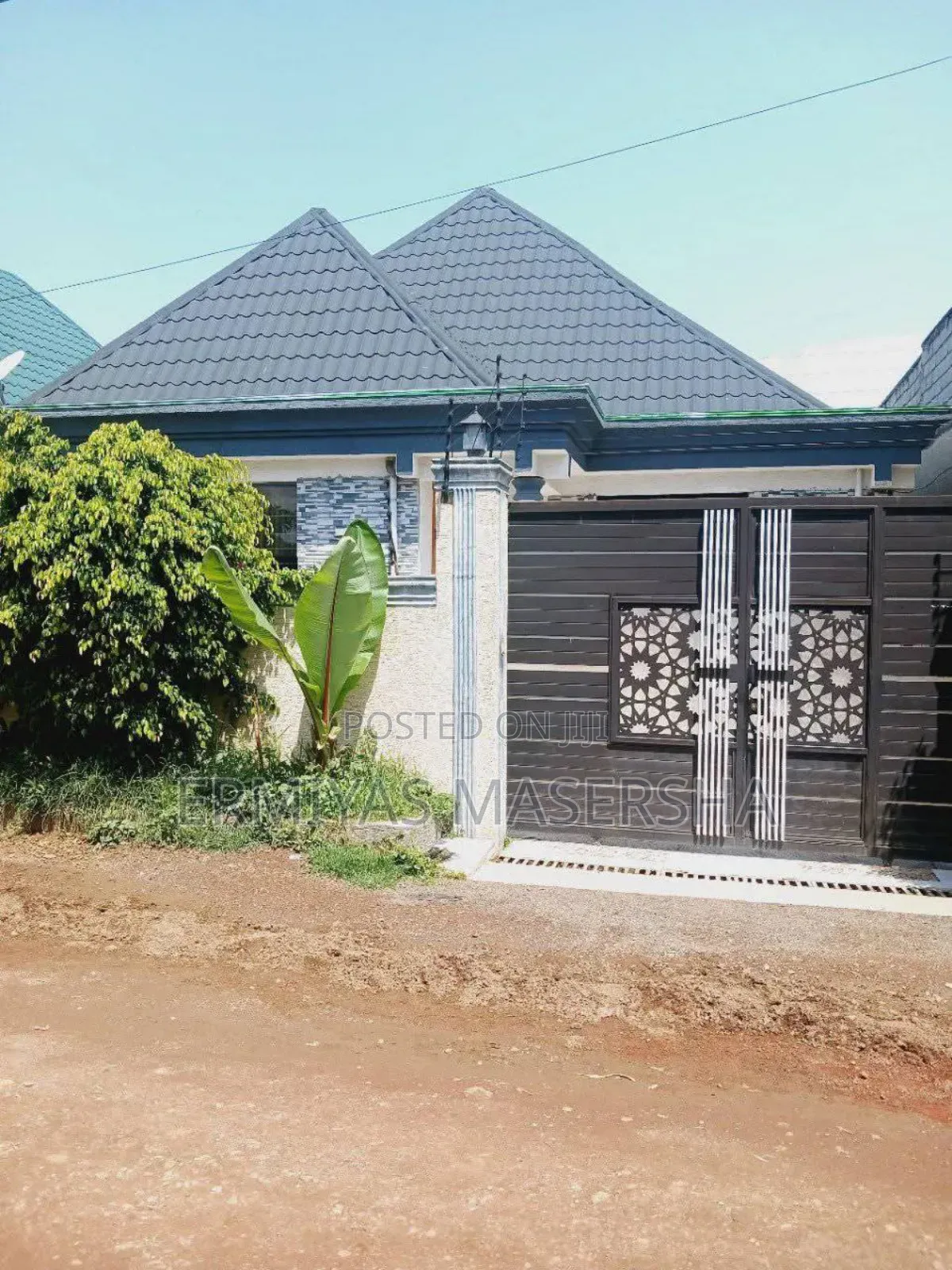Furnished 5bdrm Villa in Bole for sale