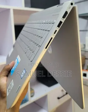 New Laptop HP Envy X360 8GB Intel Core I5 HDD 1T