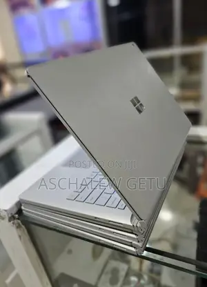 New Laptop Microsoft Surface Book 3 16GB Intel Core I7 SSD 256GB