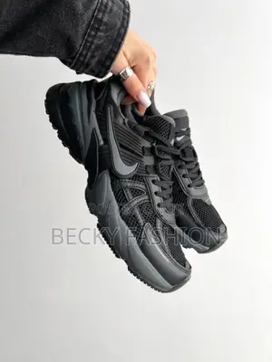 Nike V2k Runtekk Black Women's Shoes
