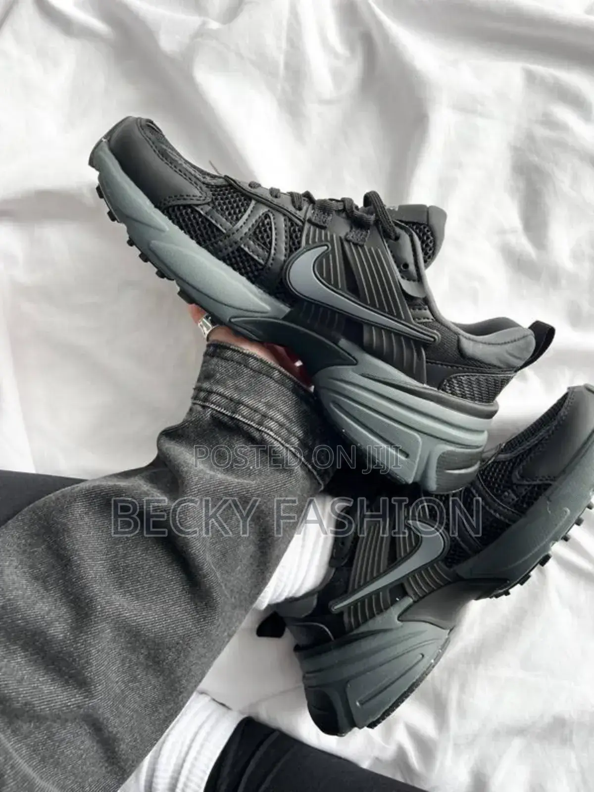 Nike V2k Runtekk Black Women's Shoes