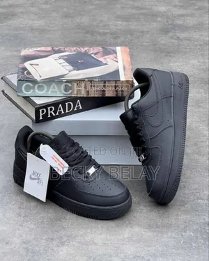 Nike Air Force Low 1 Triple Black Shoes