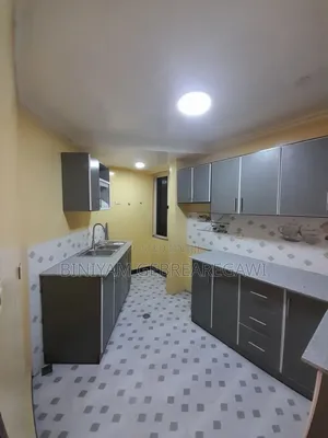 3bdrm Apartment in Apartment, Yeka for rent