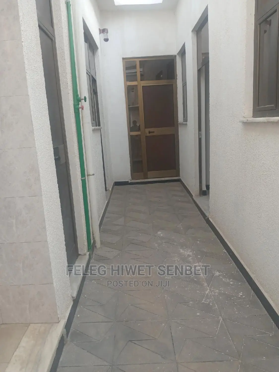 6bdrm Villa in አአ, Bole for sale