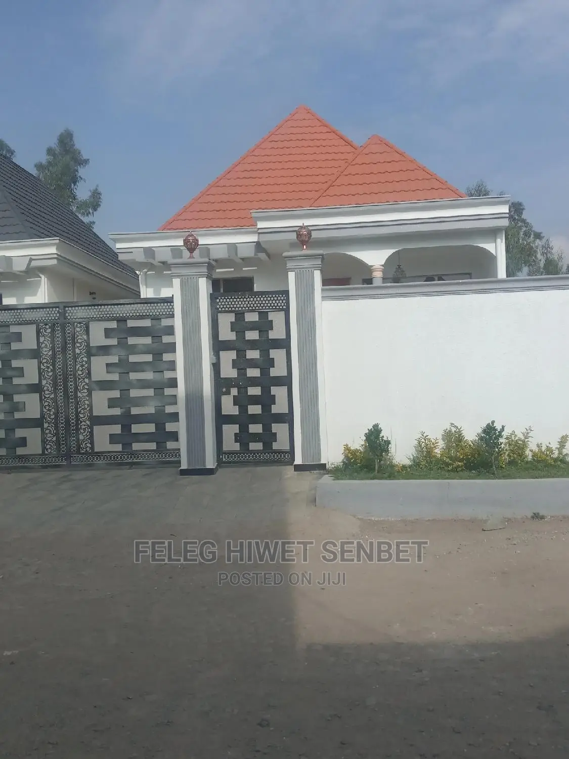 6bdrm Villa in አአ, Bole for sale