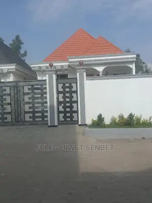 6bdrm Villa in አአ, Bole for sale