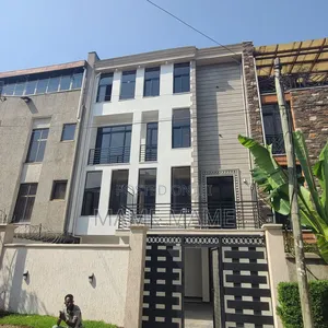 5bdrm House in Addis Abeba, Bole for rent