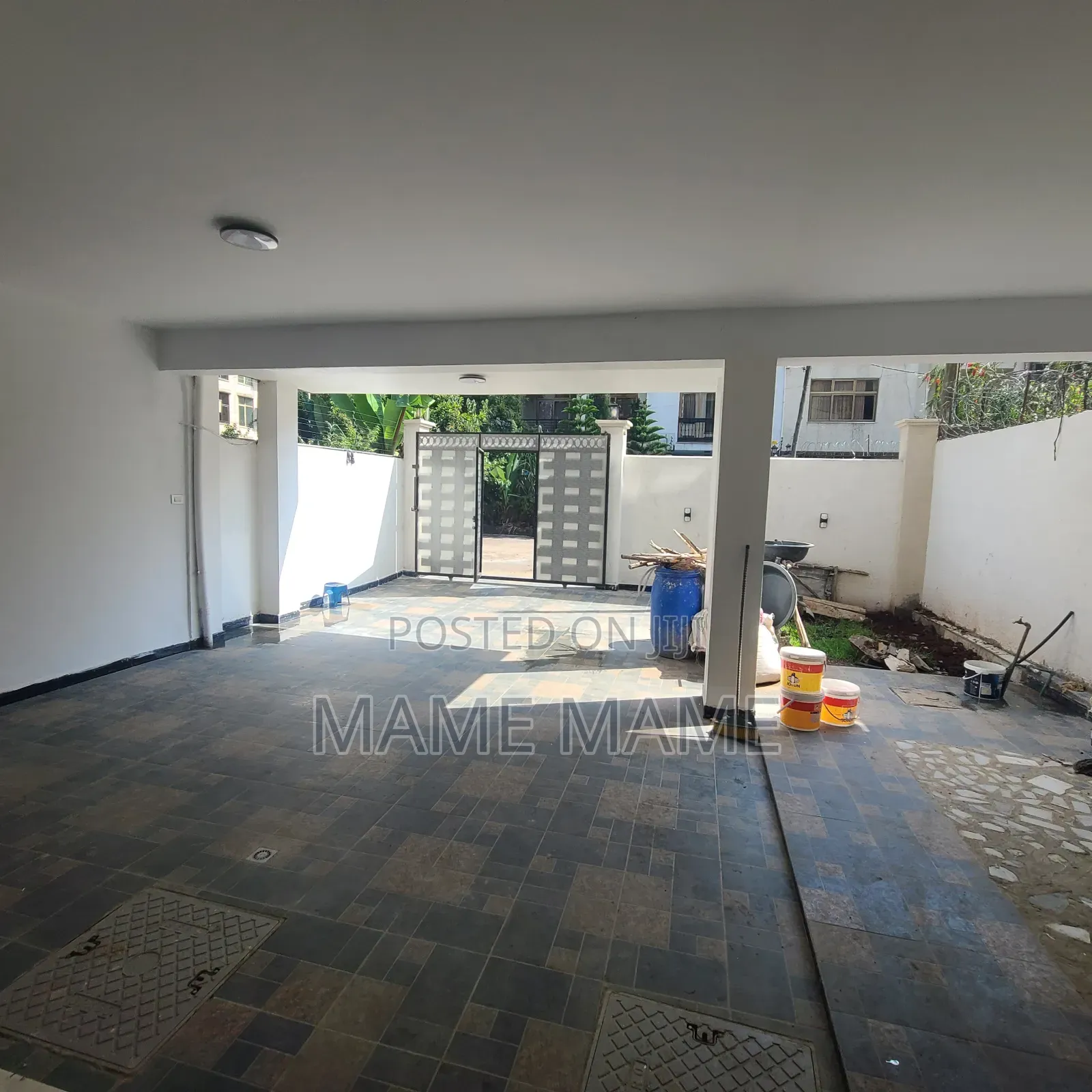 5bdrm House in Addis Abeba, Bole for rent