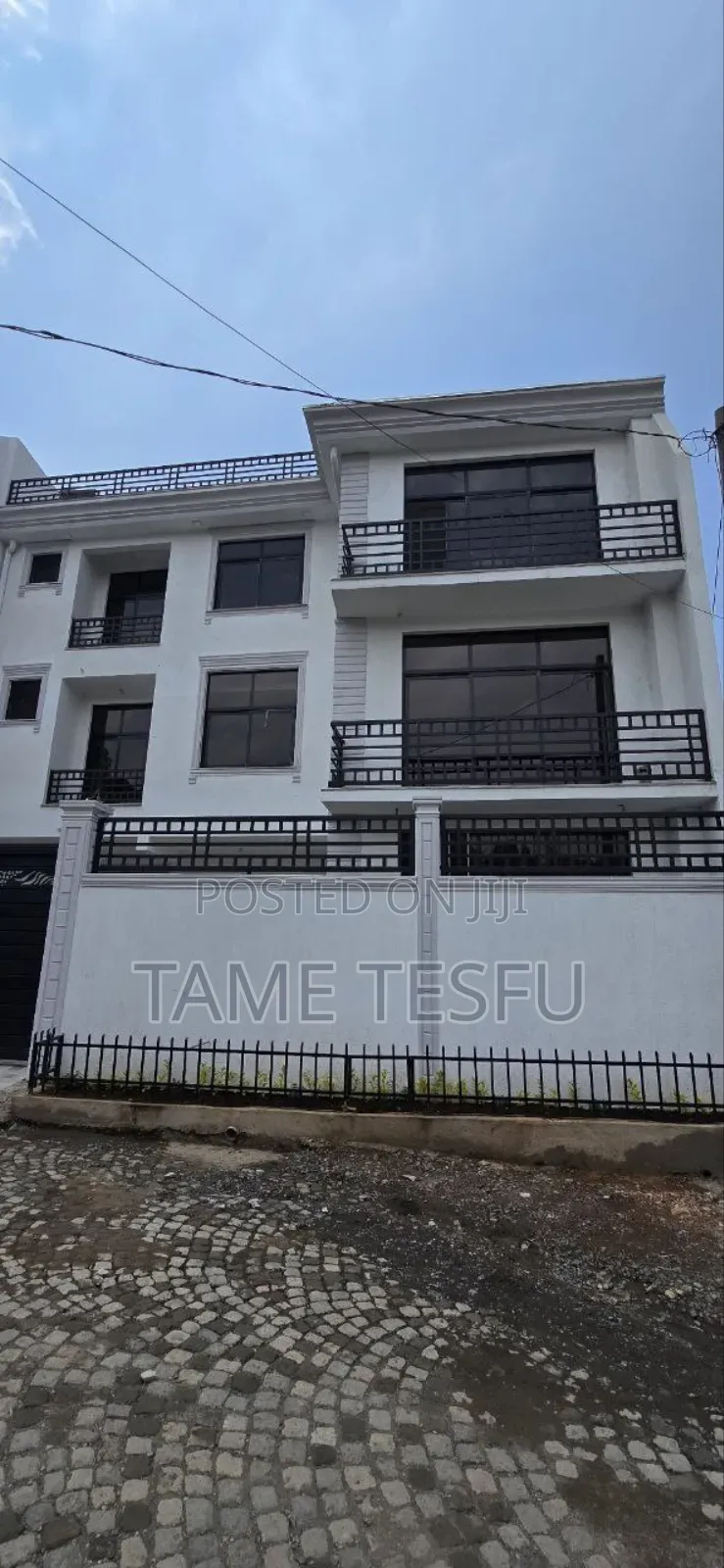 Furnished 8bdrm House in Wosene, Yeka for sale