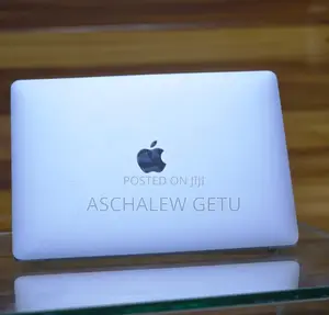 New Laptop Apple MacBook Pro 2022 M2 8GB Intel Core M2 SSD 256GB