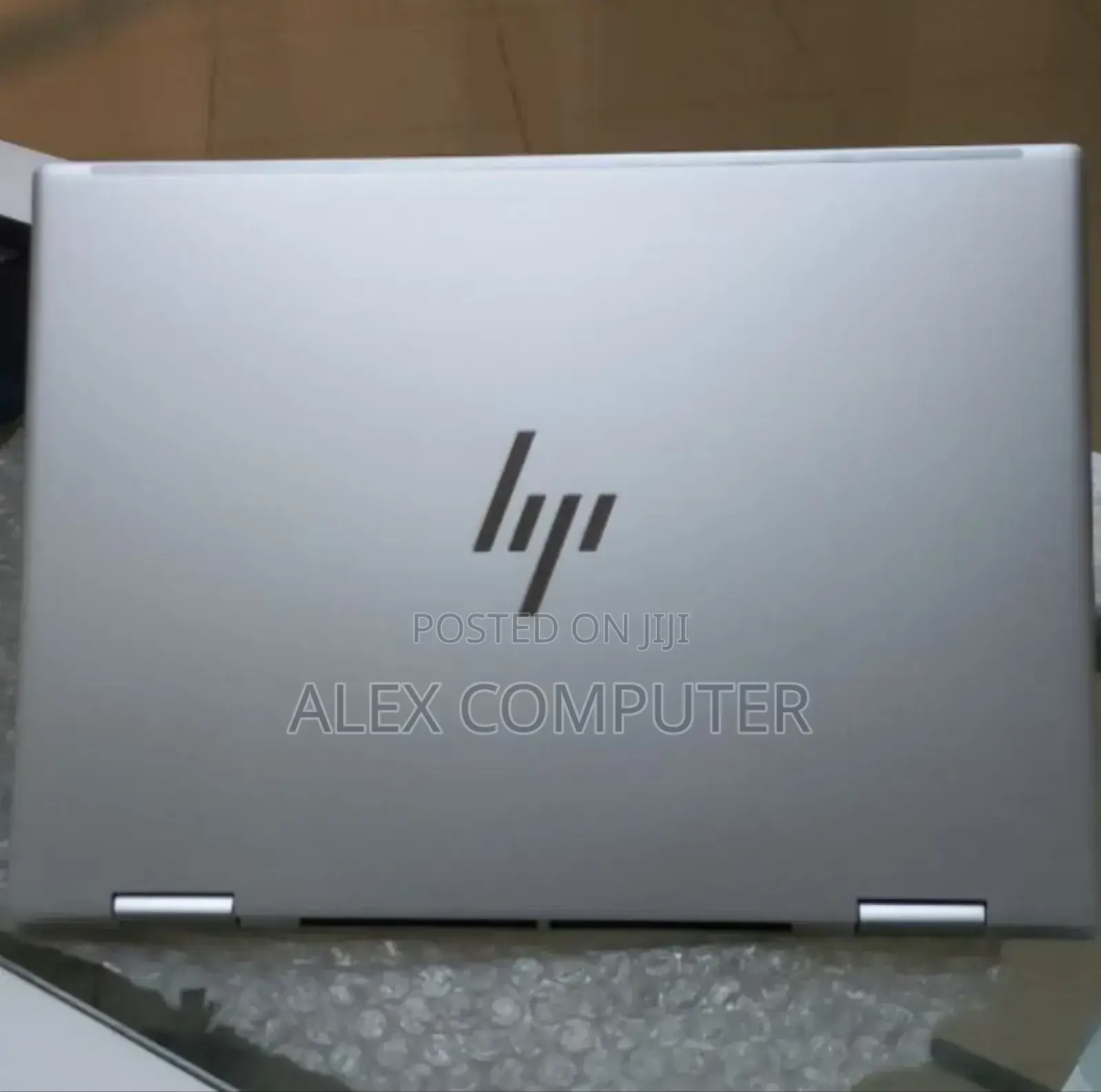 New Laptop HP Envy X360 8GB Intel Core I7 SSD 512GB
