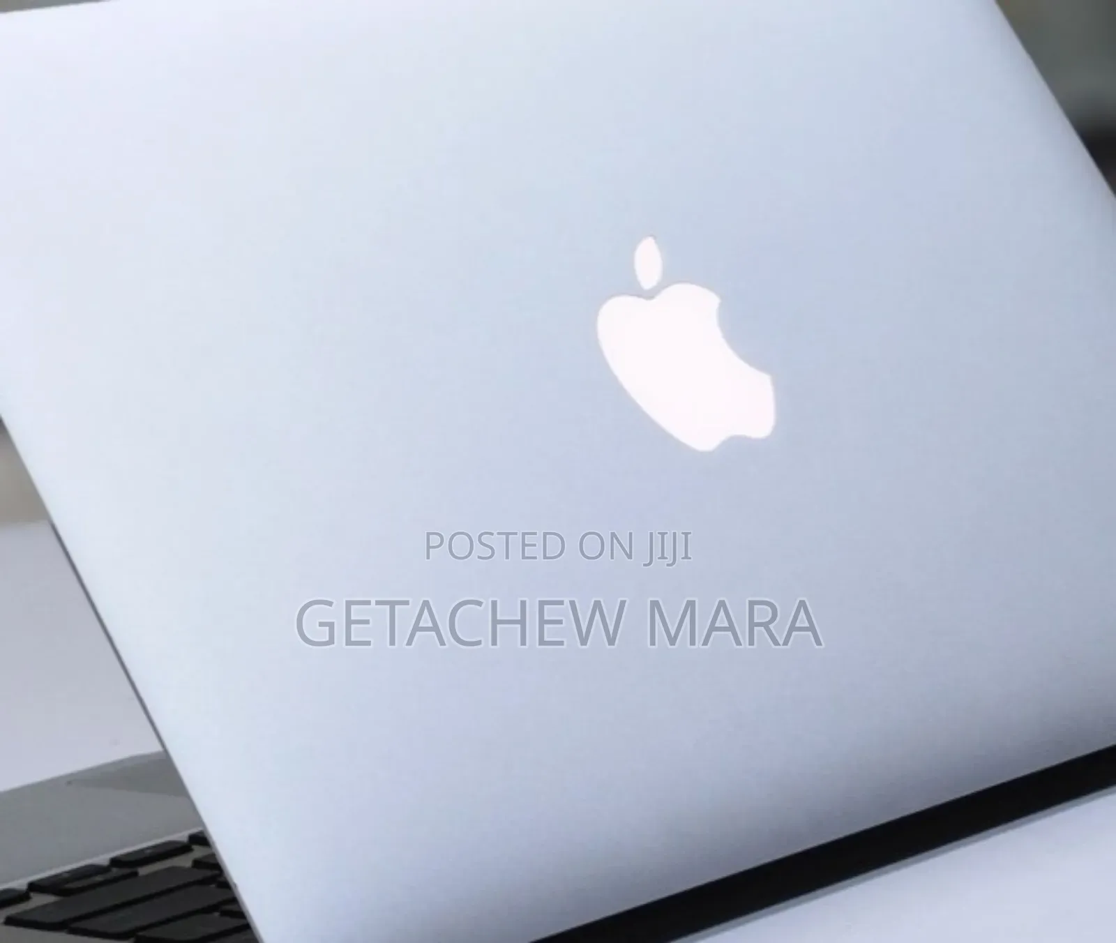 New Laptop Apple MacBook Air 2011 4GB Intel Core I5 SSD 128GB