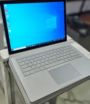 New Laptop Microsoft Surface Book 3 16GB Intel Core i7 SSD 256GB