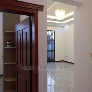 5bdrm Villa in አአ, Bole for sale