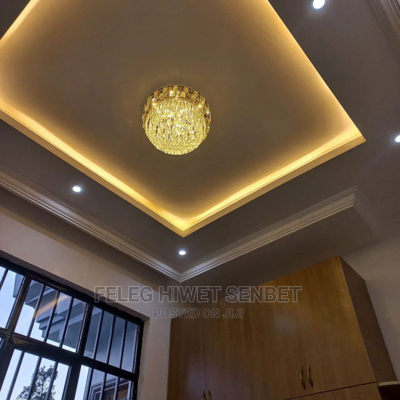 5bdrm Villa in አአ, Bole for sale