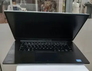 New Laptop Dell Precision 15 5540 16GB Intel Core i7 SSD 512GB