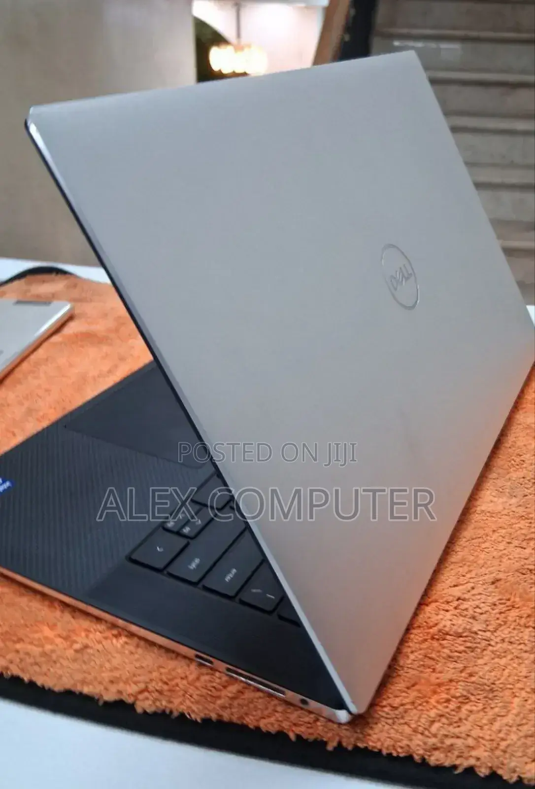 New Laptop Dell XPS 15 16GB Intel Core I7 SSD 512GB