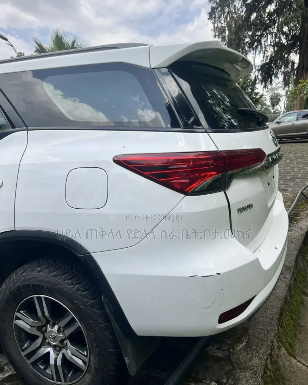 Toyota Fortuner 2018 Ivory