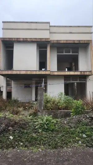 5bdrm House in Ccd Real State, Oromia-Finfinne for sale