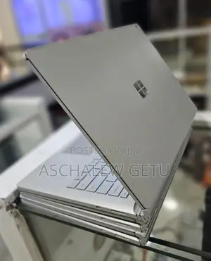 New Laptop Microsoft Surface 16GB Intel Core I7 SSD 256GB