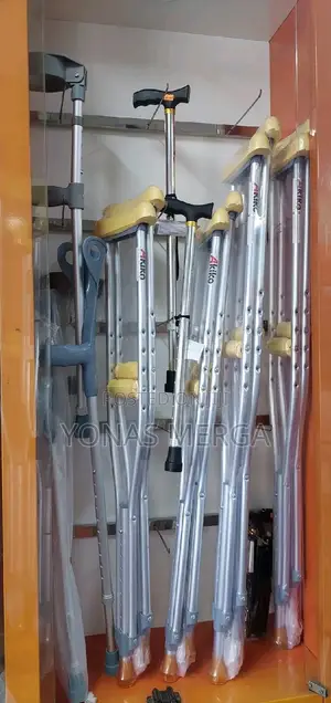 Forearm Crutches蛋ذ Axillary Crutches歪ءcrutches°عcranch