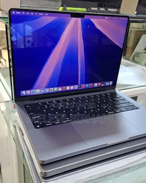 New Laptop Apple MacBook Pro 2021 M1 16GB Apple M1 SSD 1T