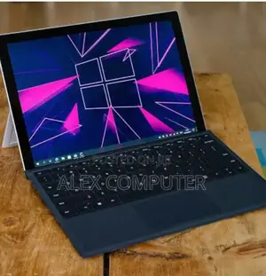 New Laptop Microsoft Surface Pro 7 16GB Intel Core I7 SSD 512GB