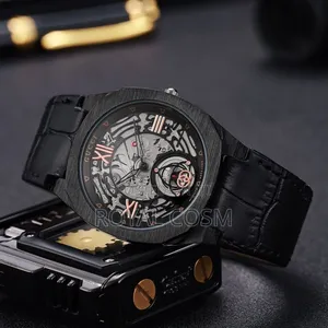 Unique Gucci Open Heart Leather Strap Men's Watch